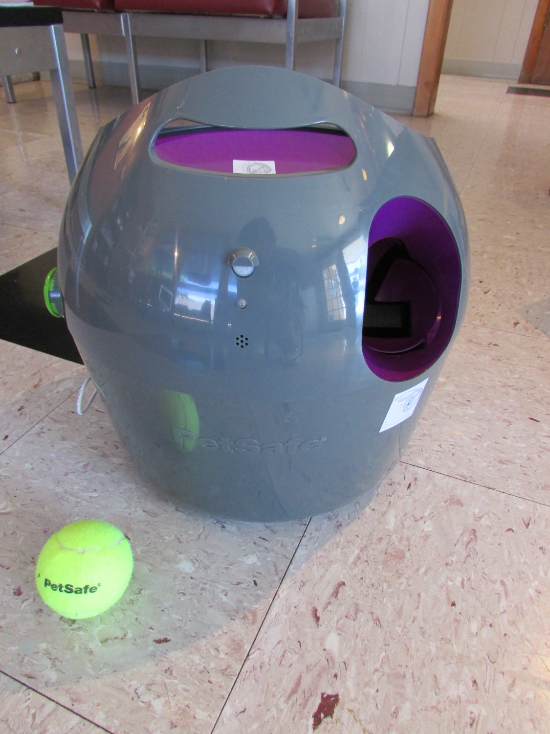 PetSafe ball launcher PetSafe ball launcher