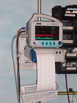 ECG machine - Okaw Vet Clinic - Tuscola, IL
